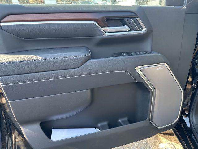 new 2025 GMC Sierra 2500 car, priced at $82,585