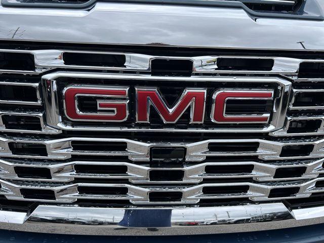 new 2025 GMC Sierra 2500 car, priced at $90,330