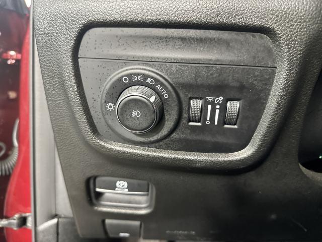 used 2021 Jeep Grand Cherokee L car, priced at $26,900