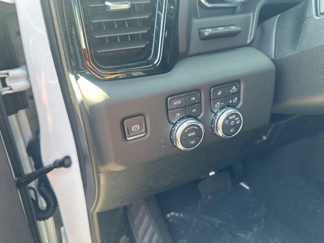 new 2025 GMC Sierra 2500 car, priced at $76,075