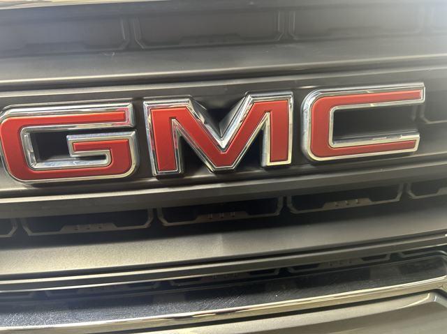 used 2022 GMC Sierra 1500 car, priced at $32,440