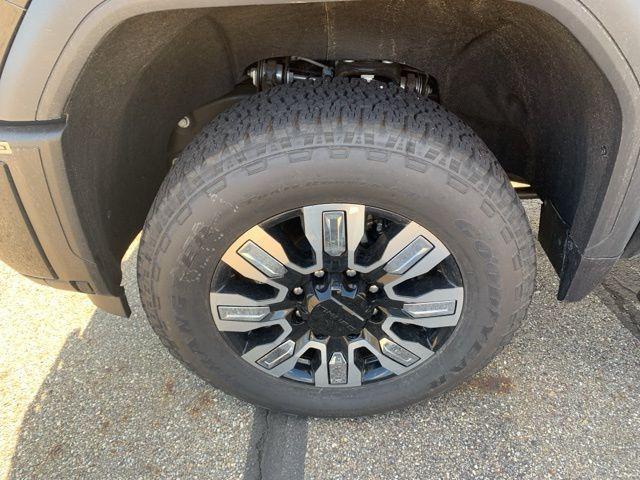 new 2024 GMC Sierra 2500 car, priced at $78,990