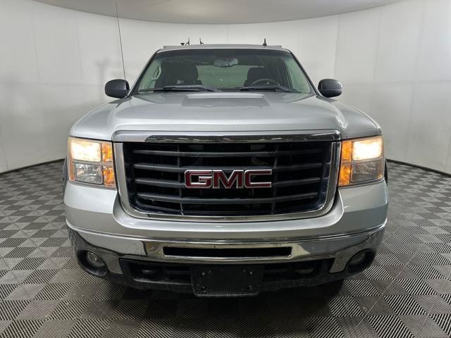 used 2010 GMC Sierra 2500 car, priced at $15,500