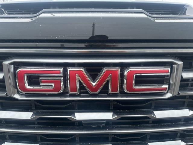 new 2025 GMC Sierra 2500 car, priced at $76,870