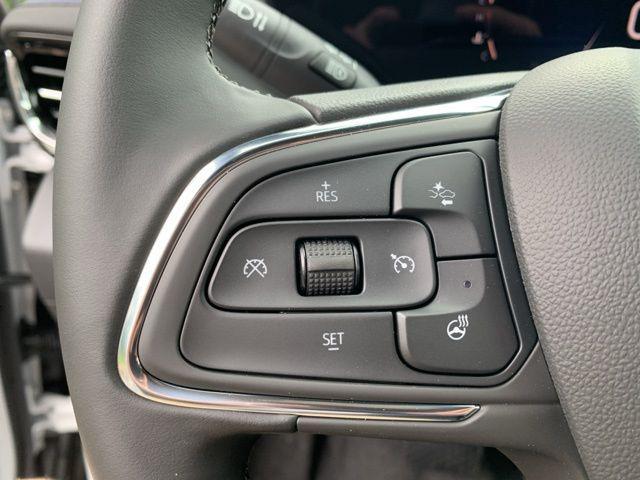 new 2025 Buick Envista car, priced at $28,780