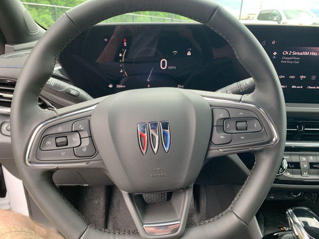 new 2025 Buick Envista car, priced at $28,780