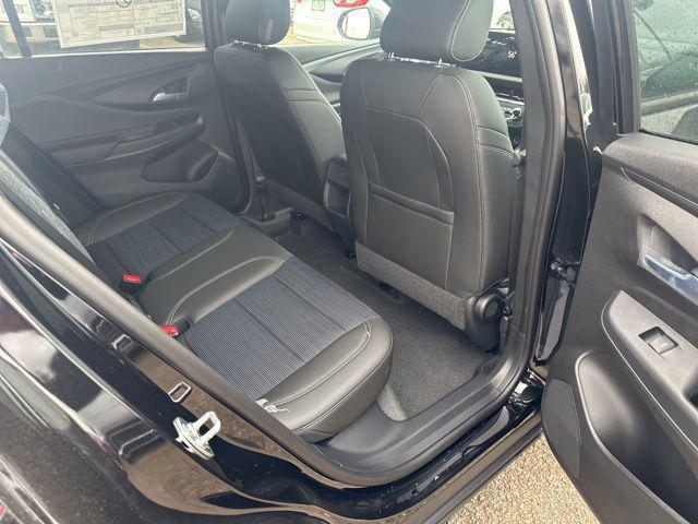 new 2025 Buick Envista car, priced at $27,775