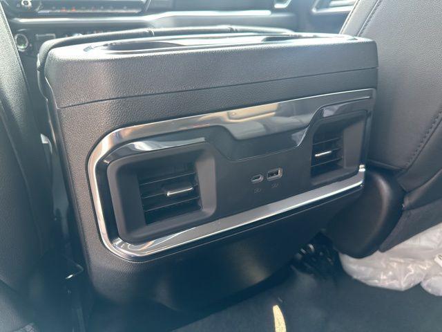 new 2025 GMC Sierra 1500 car, priced at $58,380