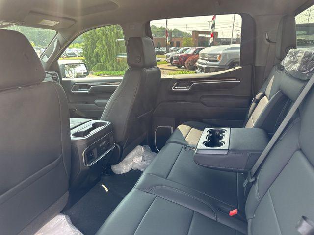 new 2025 GMC Sierra 1500 car, priced at $58,380