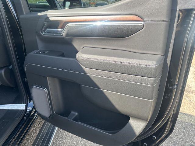 new 2025 GMC Sierra 1500 car, priced at $66,505