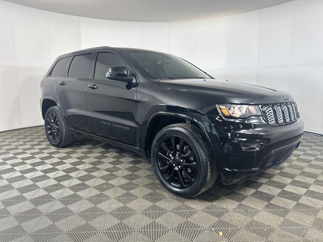 used 2017 Jeep Grand Cherokee car, priced at $17,600