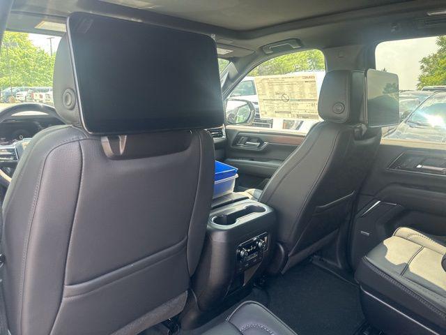 new 2025 GMC Yukon XL car, priced at $96,974