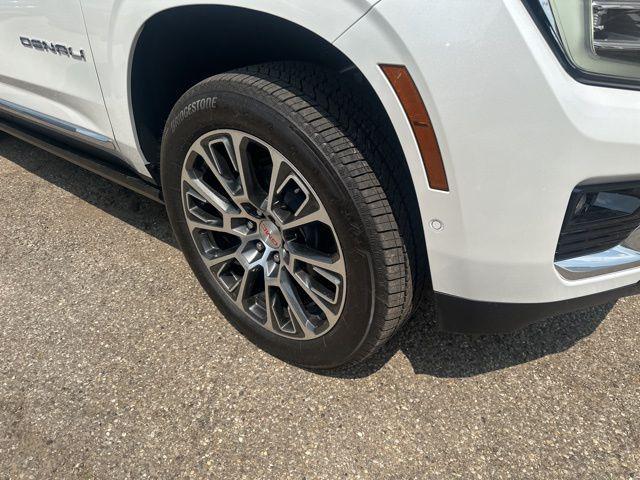 new 2025 GMC Yukon XL car, priced at $96,974