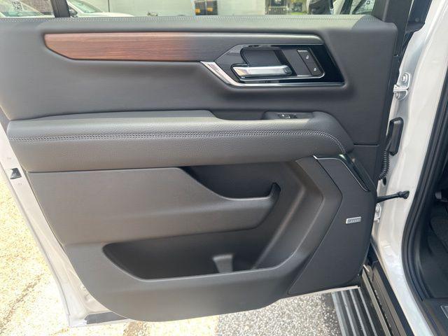 new 2025 GMC Yukon XL car, priced at $96,974
