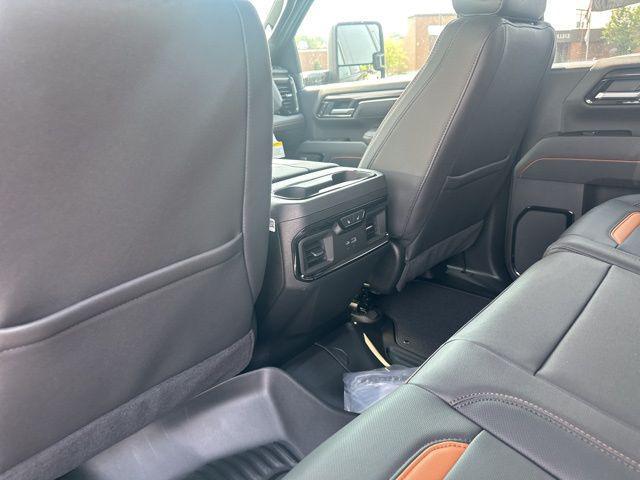 new 2025 GMC Sierra 3500 car, priced at $88,565
