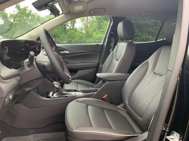 new 2025 Buick Encore GX car, priced at $35,580