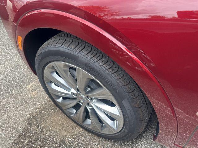 new 2025 Buick Envista car, priced at $31,660