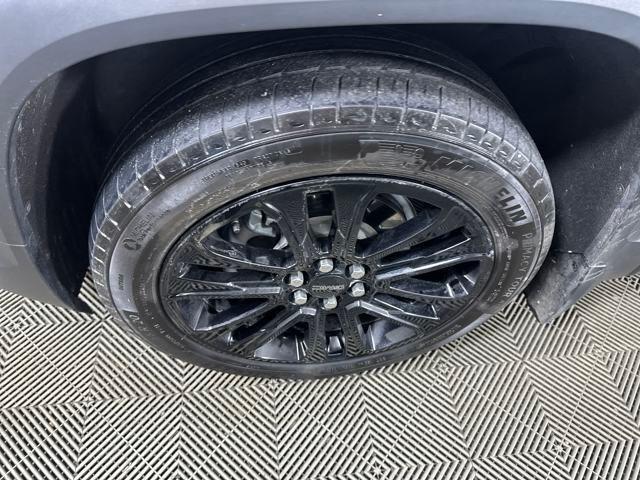 used 2023 GMC Acadia car, priced at $32,900