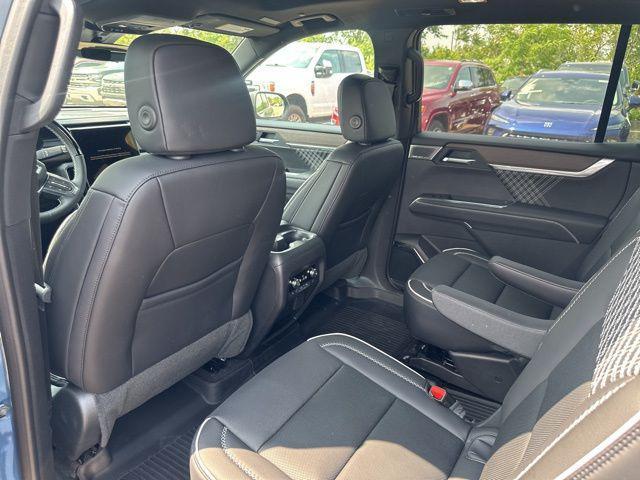 new 2025 GMC Acadia car, priced at $62,960