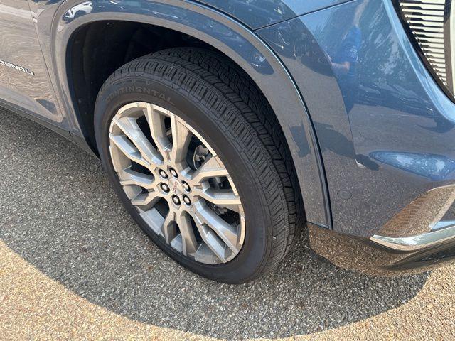 new 2025 GMC Acadia car, priced at $62,960