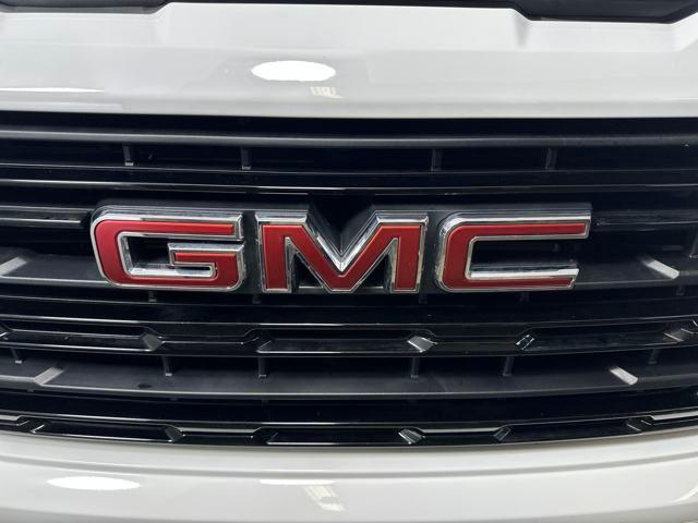 new 2025 GMC Sierra 1500 car, priced at $48,340