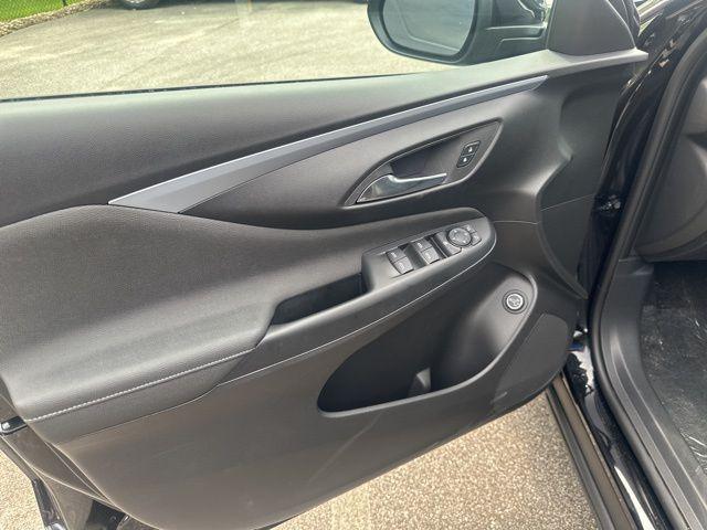 new 2025 Buick Envista car, priced at $27,475