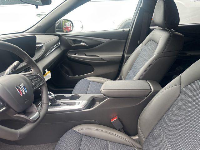 new 2025 Buick Envista car, priced at $27,475