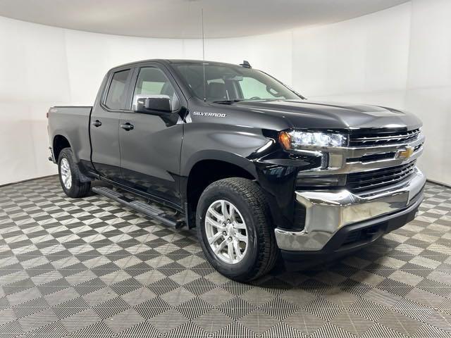 used 2022 Chevrolet Silverado 1500 car, priced at $30,590