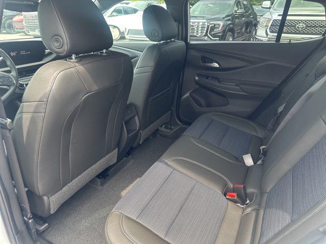 new 2025 Buick Envista car, priced at $26,980