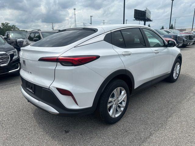 new 2025 Buick Envista car, priced at $26,980