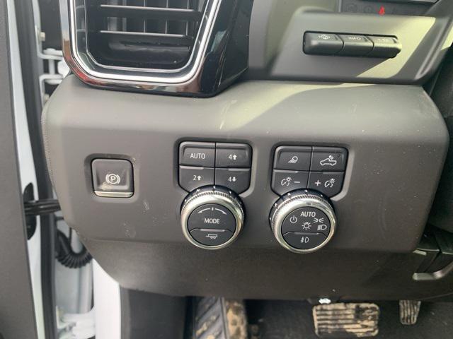 new 2025 GMC Sierra 3500 car, priced at $101,690