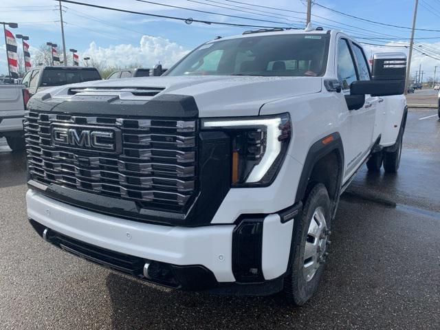 new 2025 GMC Sierra 3500 car, priced at $101,690