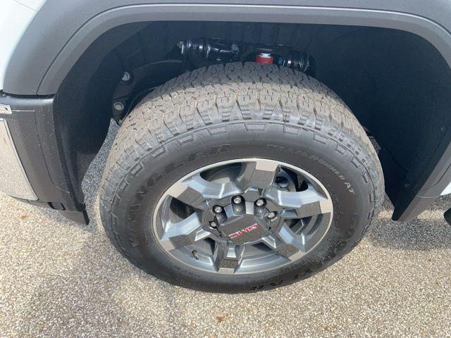 new 2025 GMC Sierra 2500 car, priced at $76,145