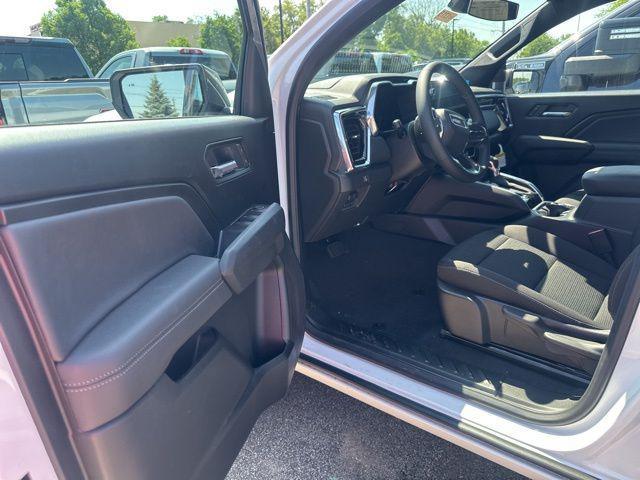 new 2025 GMC Canyon car, priced at $43,395