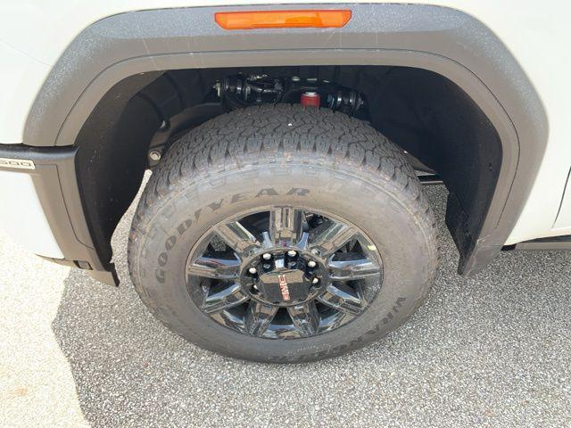 new 2025 GMC Sierra 2500 car, priced at $81,515