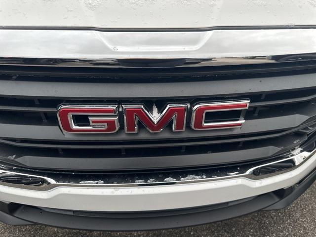 new 2024 GMC Terrain car, priced at $25,095