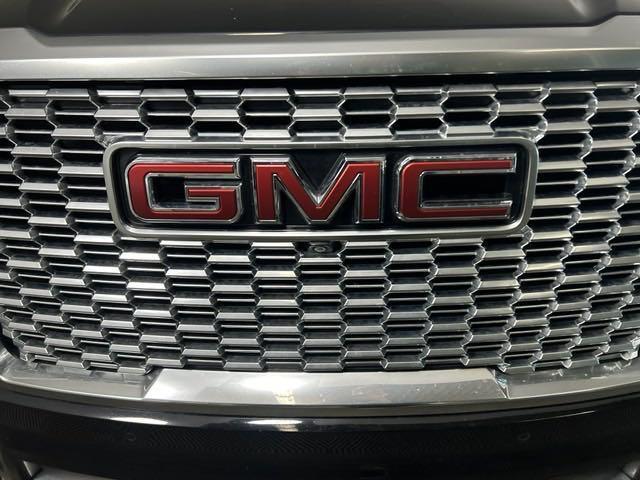 used 2021 GMC Yukon car, priced at $42,990