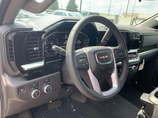 new 2025 GMC Sierra 1500 car, priced at $49,540