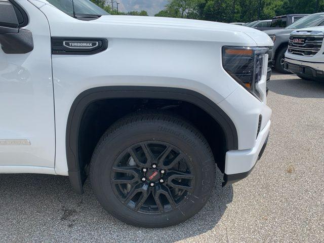 new 2025 GMC Sierra 1500 car, priced at $49,540