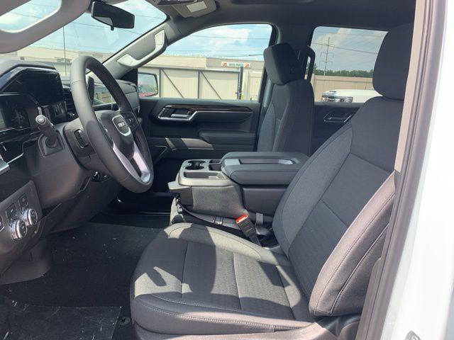 new 2025 GMC Sierra 1500 car, priced at $49,540