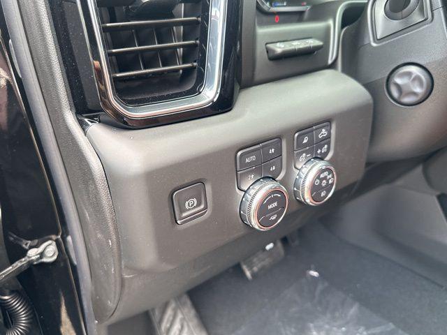 new 2025 GMC Sierra 1500 car, priced at $76,270
