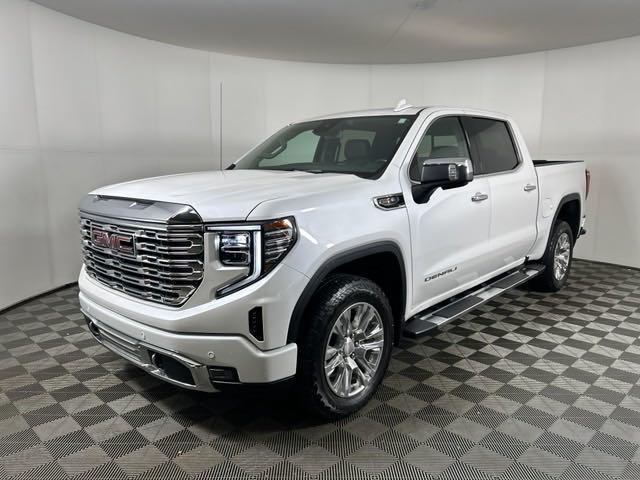 used 2022 GMC Sierra 1500 car, priced at $49,440