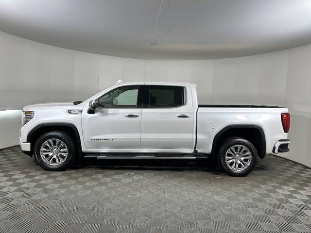 used 2022 GMC Sierra 1500 car, priced at $49,440