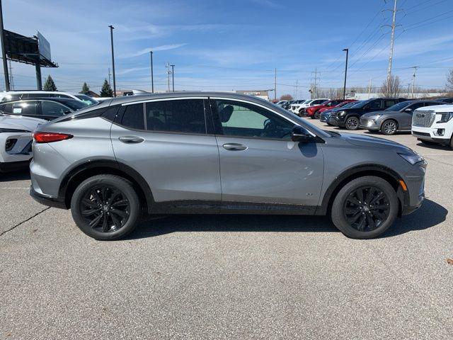 new 2025 Buick Envista car, priced at $29,970