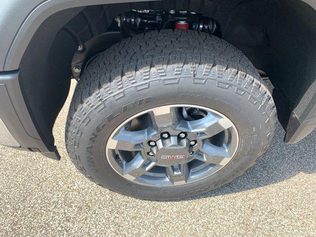new 2025 GMC Sierra 2500 car, priced at $76,640