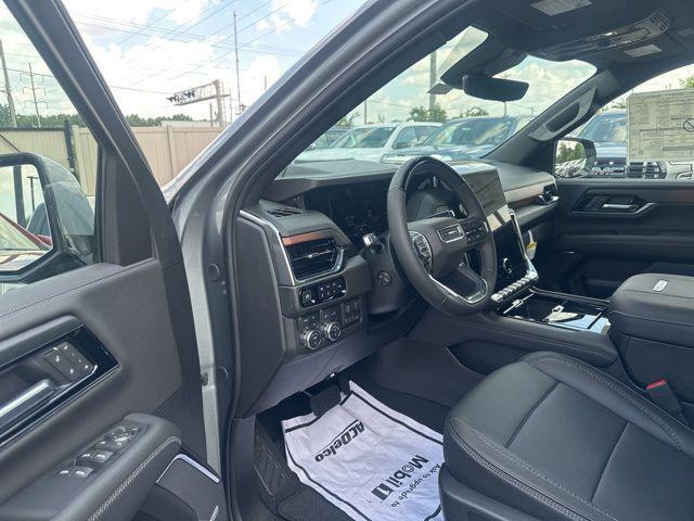 new 2025 GMC Yukon XL car, priced at $96,374