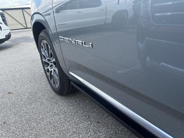 new 2025 GMC Yukon XL car, priced at $96,374
