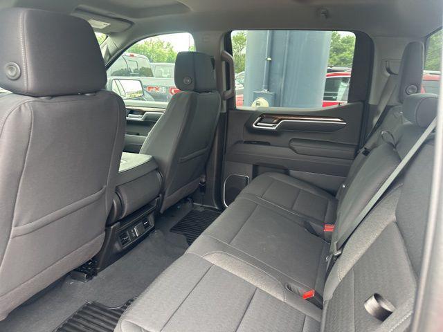 new 2025 GMC Sierra 1500 car, priced at $48,390