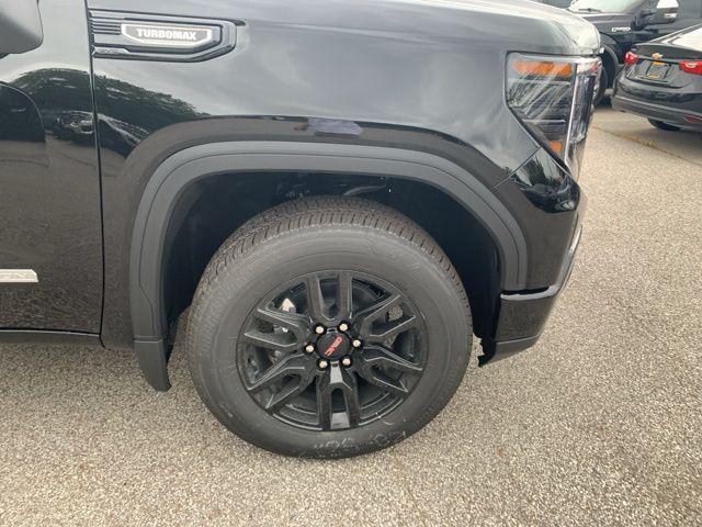 new 2025 GMC Sierra 1500 car, priced at $49,090