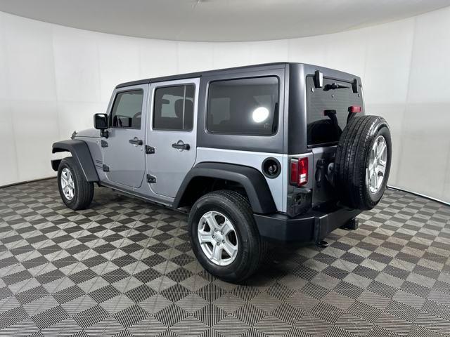 used 2013 Jeep Wrangler Unlimited car, priced at $18,500